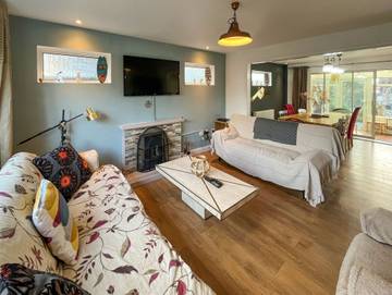 Holiday Home for 10 People in Whitstable, Kent, Photo 2