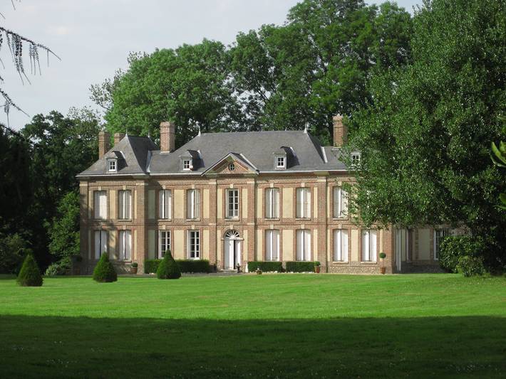 Chambre d’hôte pour 4 personnes, avec piscine et jardin dans Cleuville