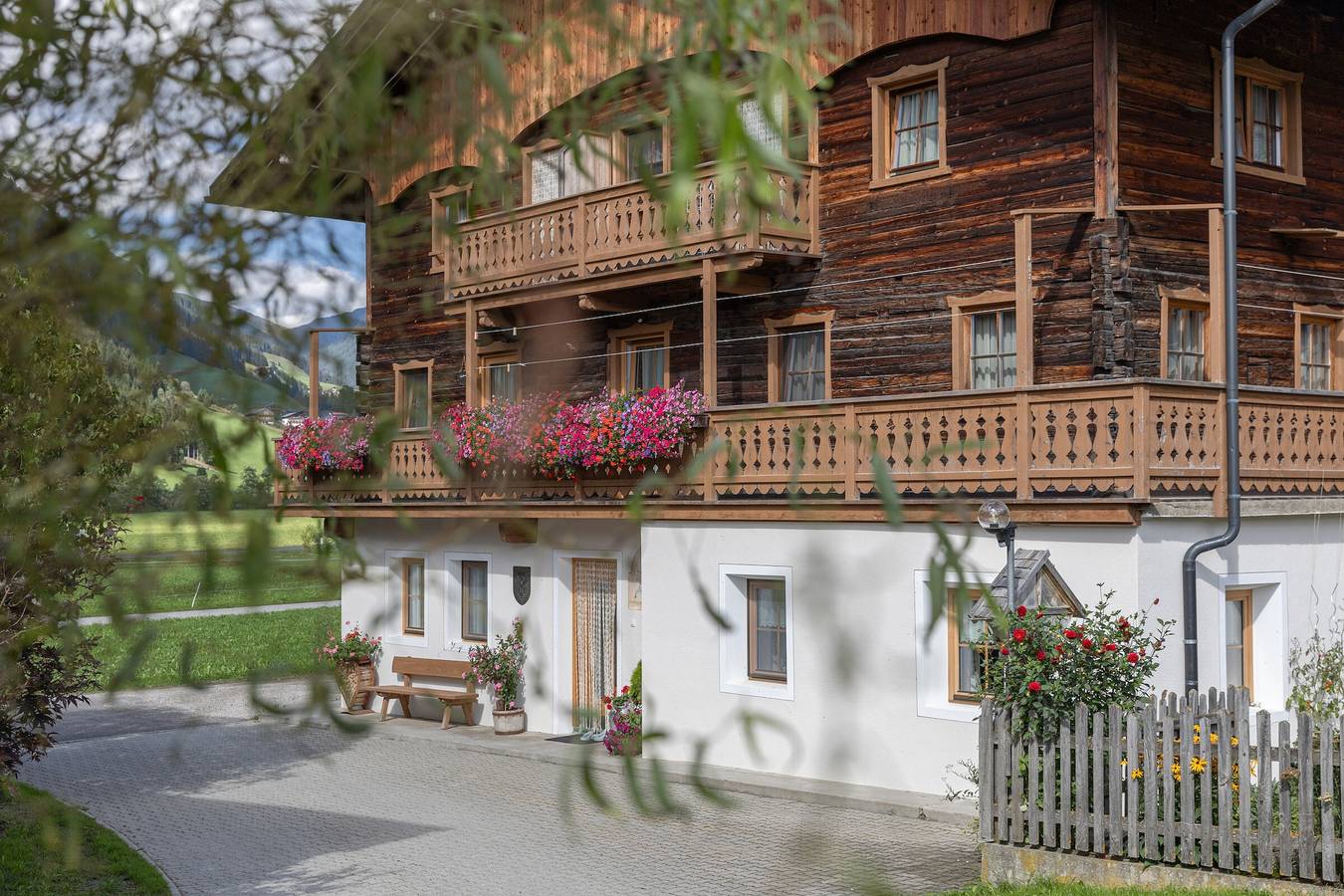 Ganze Wohnung, Ferienwohnung 'Obermarhof Apt Maraberg' mit Bergblick, Gemeinschaftsgarten und Wi-Fi in Villgratner Berge, Gsies