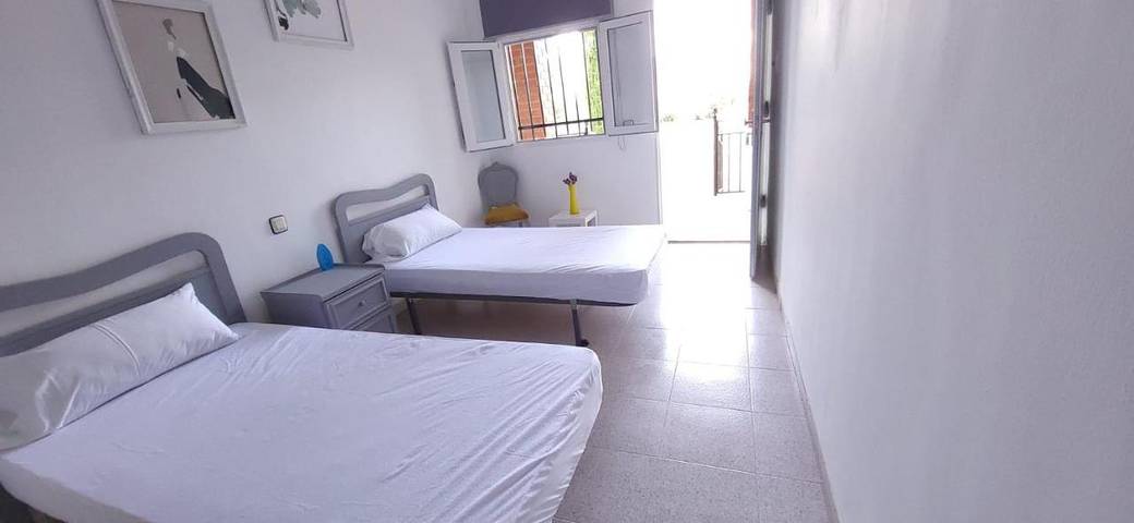 Casa rural para 10 personas, con jardín además de piscina y vistas en Castilla-La Mancha - 2