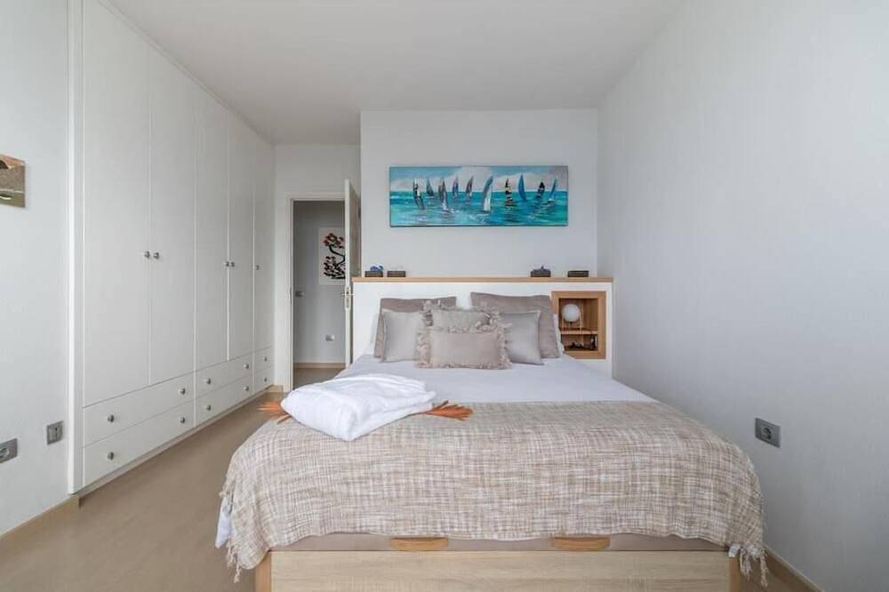 Entire apartment, The Abora Balcony in Los Cancajos, La Palma South