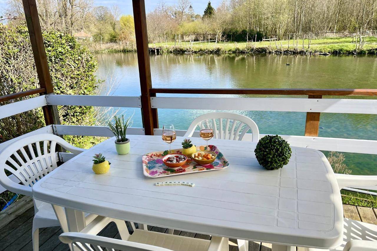 Bungalow 6 au bord du lac, pêche sans permis gratuite in Lac d'Ardres, Ardres