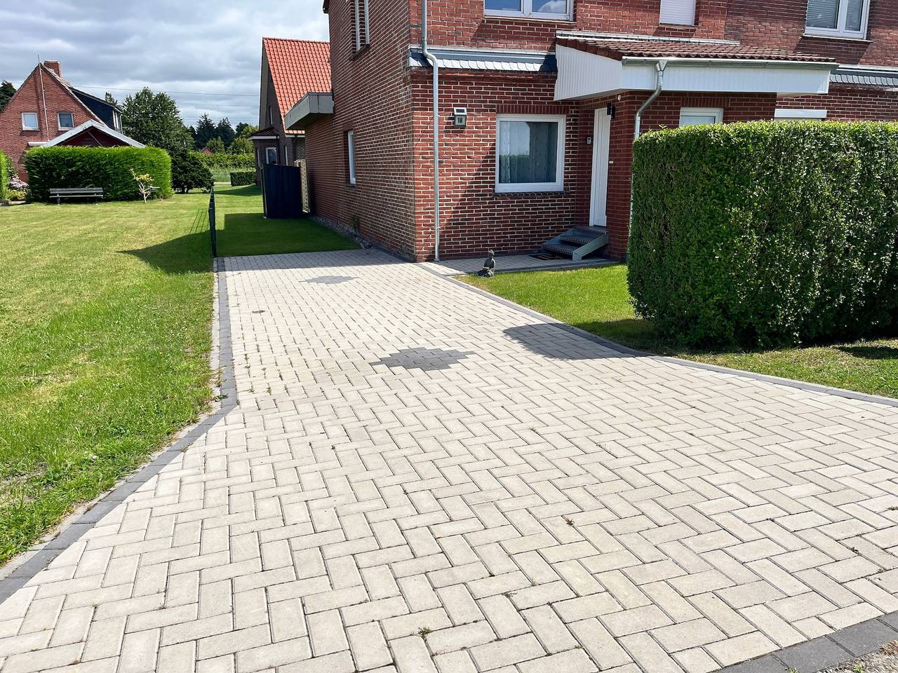 Ganze Wohnung, Apartment „Waldnähe“ mit privater Terrasse, Garten und Wlan in Norden, Norden und Umgebung