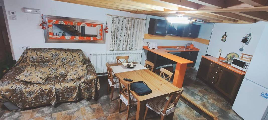 Casa de vacaciones para 8 personas, con vistas y sauna además de jardín y vistas al lago en Provincia de Salamanca - 4