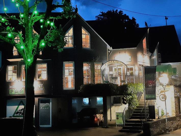 Hotel für 2 Personen, mit Terrasse an der Mosel - 2