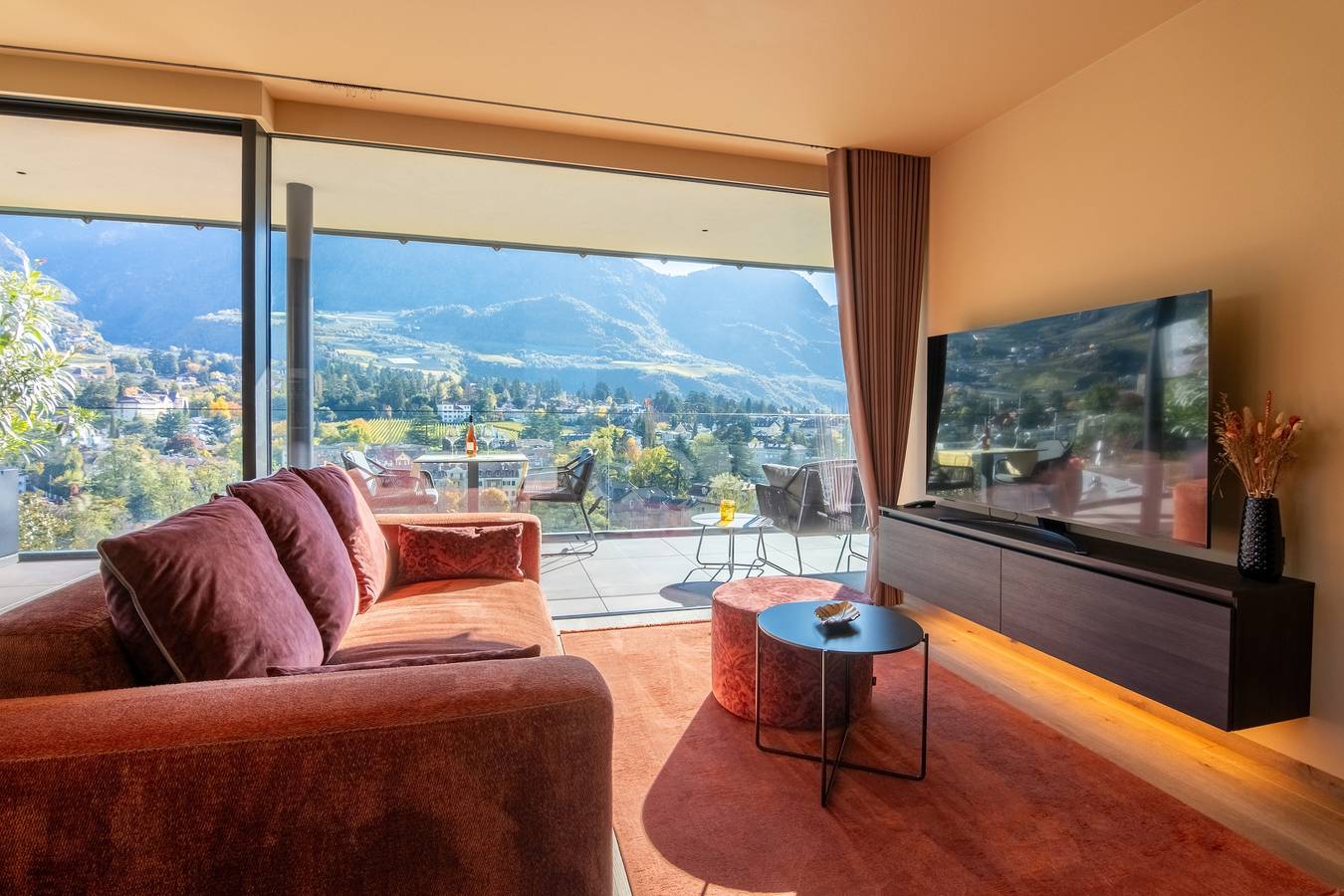 Appartamento intero, Appartamento 'Levita Living Freiheit' con vista sulle montagne e terrazza privata in Comune di Tirolo, Gruppo Tessa
