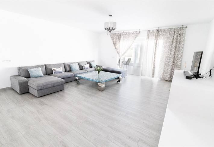 Casa Rural „Villa Myj“ mit Pool, Garten, Terrasse und Wlan in Marchena, Sevilla Provinz