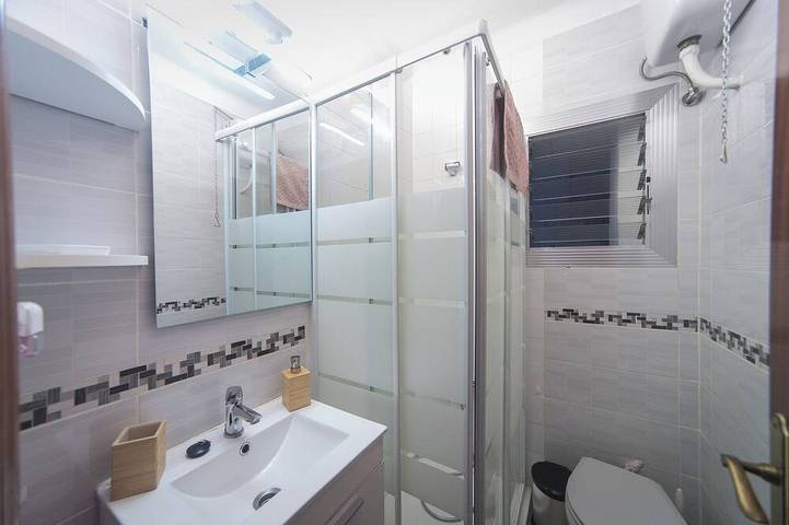 Appartement entier, Comfortable and bright in Cornellá (Barcelona) in Cornellà de Llobregat, Baix Llobregat