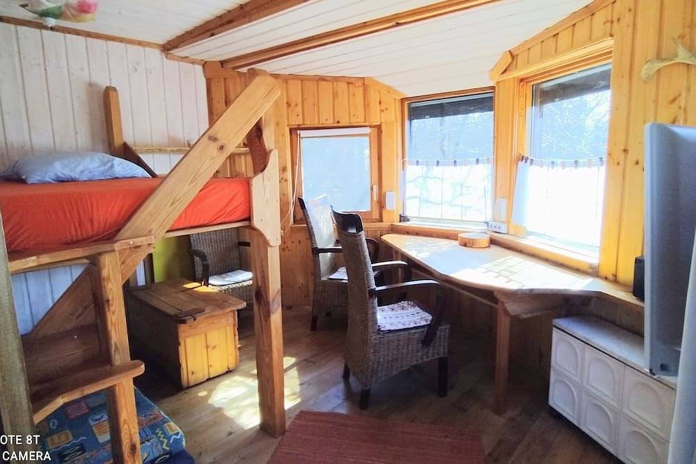 Kleines Gartenhaus in Schapow, Nordwestuckermark