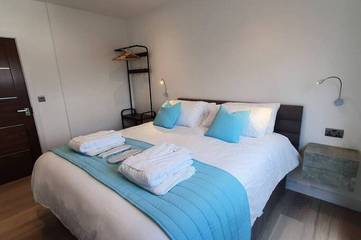 Apartment for 4 People in Cheltenham, The Cotswolds, Photo 4