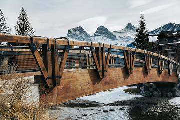 Glamping for 4 Guests in Canmore, Canadian Rocky Mountains, Picture 3