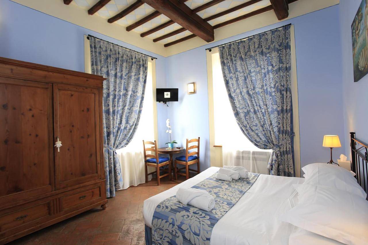 Double Room in San Gimignano, Siena e dintorni