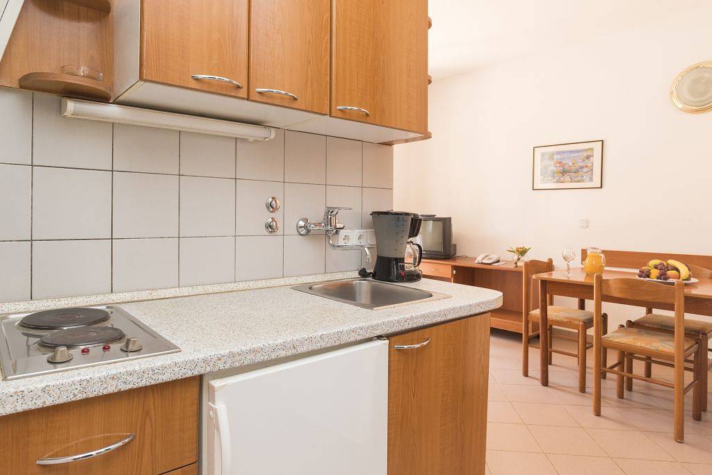 Ganze Wohnung, Ferienanlage Polynesia Wohnung Ea2Bp1 für 3 Personen in Kataro, Umag und Umgebung