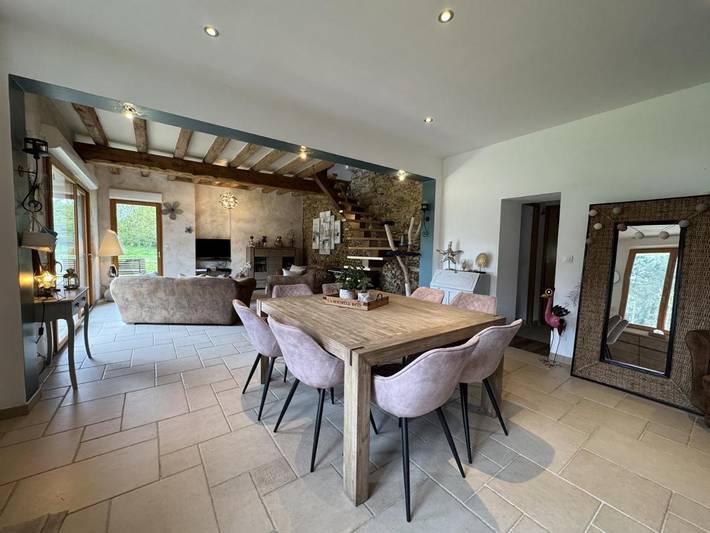 Location de vacances pour 8 personnes, avec jardin ainsi que terrasse et piscine à Roézé-sur-Sarthe - 3