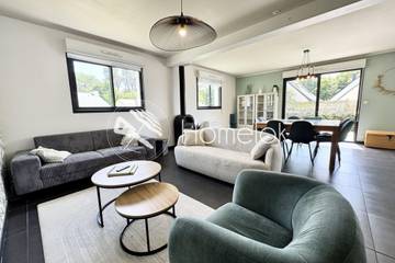 Gîte pour 8 personnes, avec jardin et terrasse à Kervignac