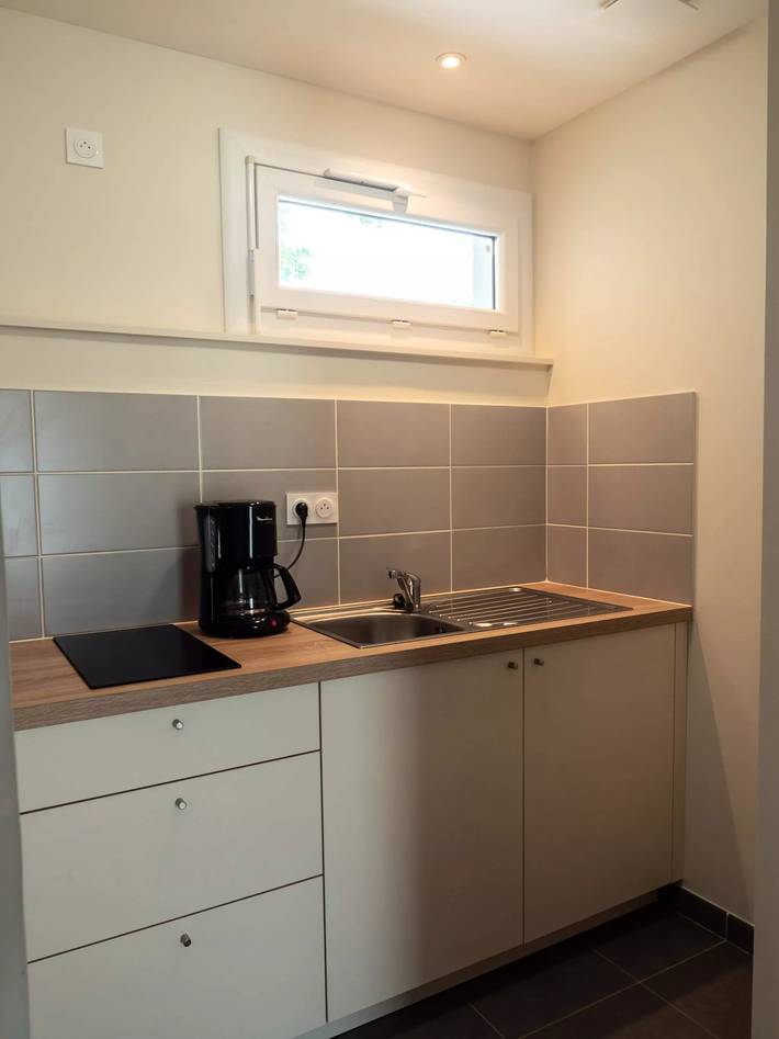 Gîte pour 2 personnes, avec piscine et terrasse dans l' Aveyron - 2