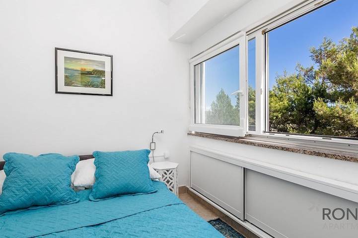 Gîte pour 4 personnes, avec terrasse à Gajac - 2