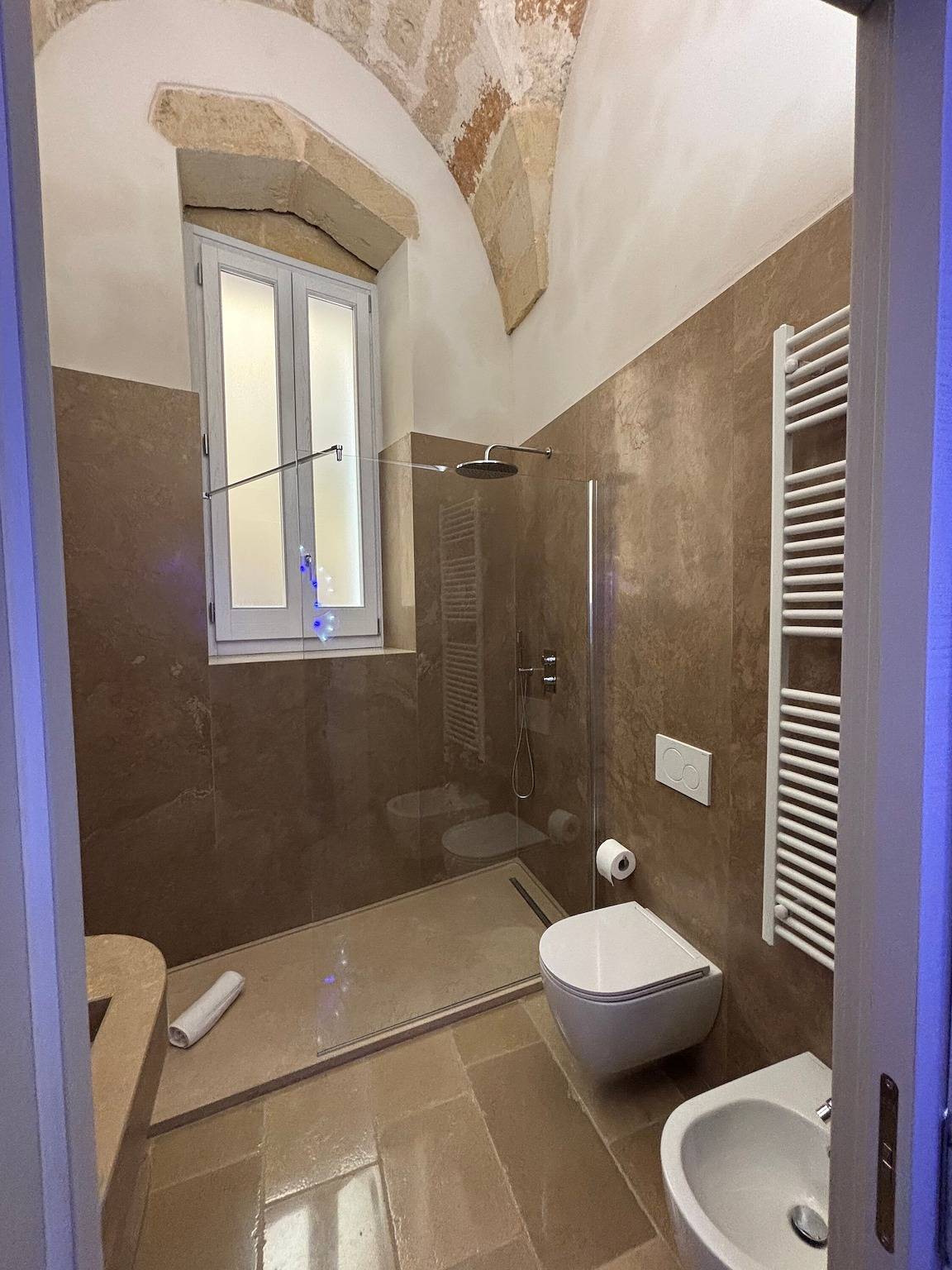 Geheel appartement, Appartement 'Antony Suite Piazza' met Wi-Fi en airconditioning in Lecce, Provincie Lecce