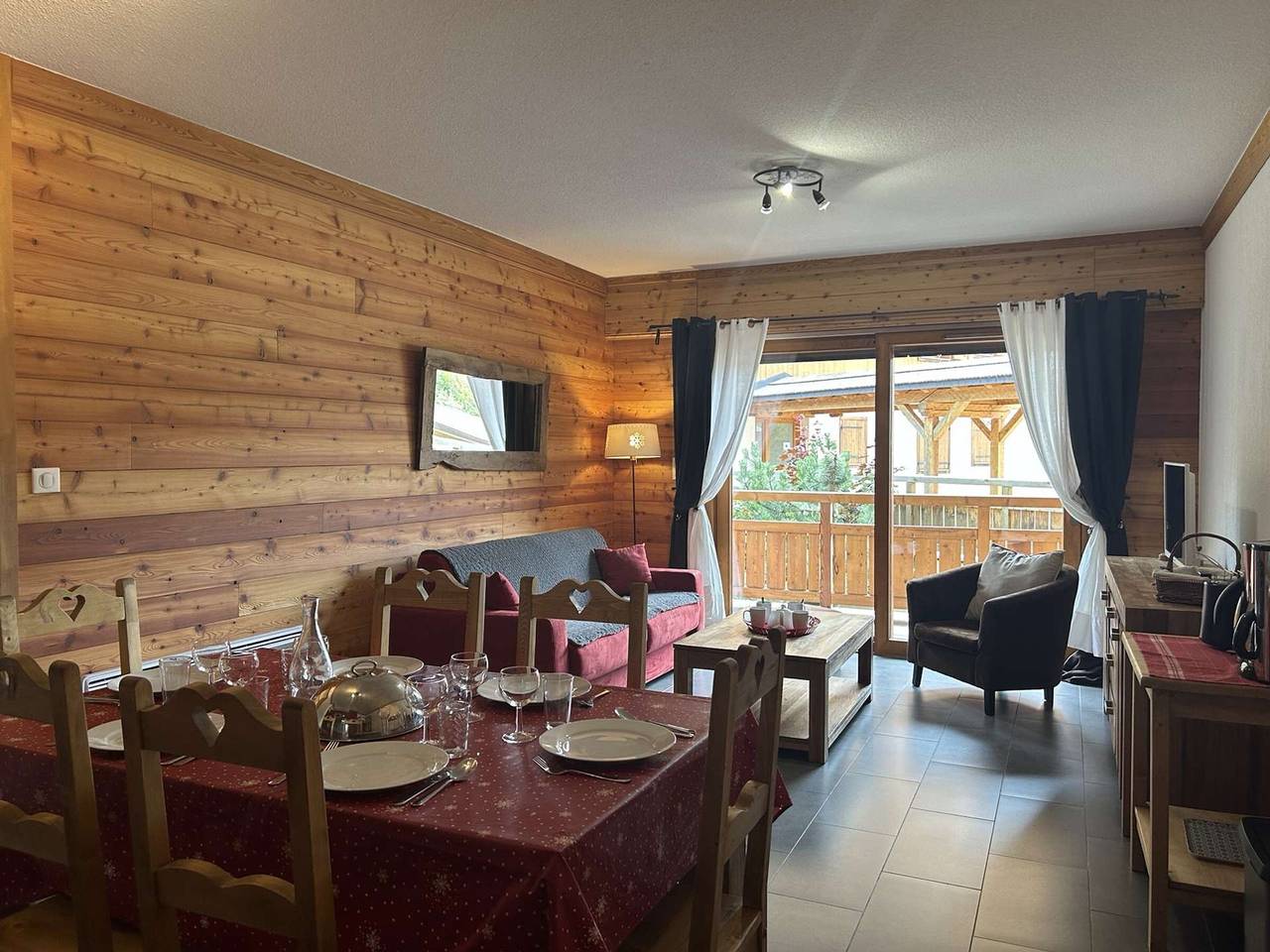 Appartement entier, Appartement Ski aux Pieds, 6 Pers, Montgenèvre – Terrasse et Confort in Montgenèvre, Région de Briançon