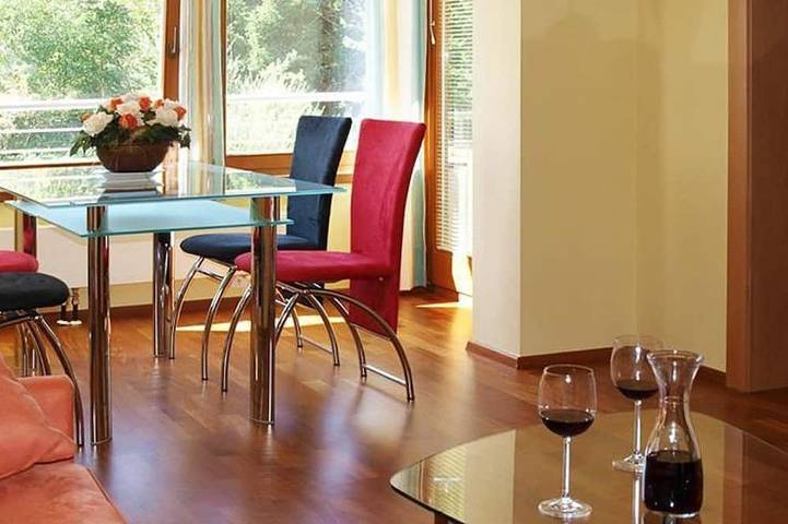 Chambre d’hôte pour 4 personnes, avec Jardin ainsi que Piscine et Sauna à Faak am See