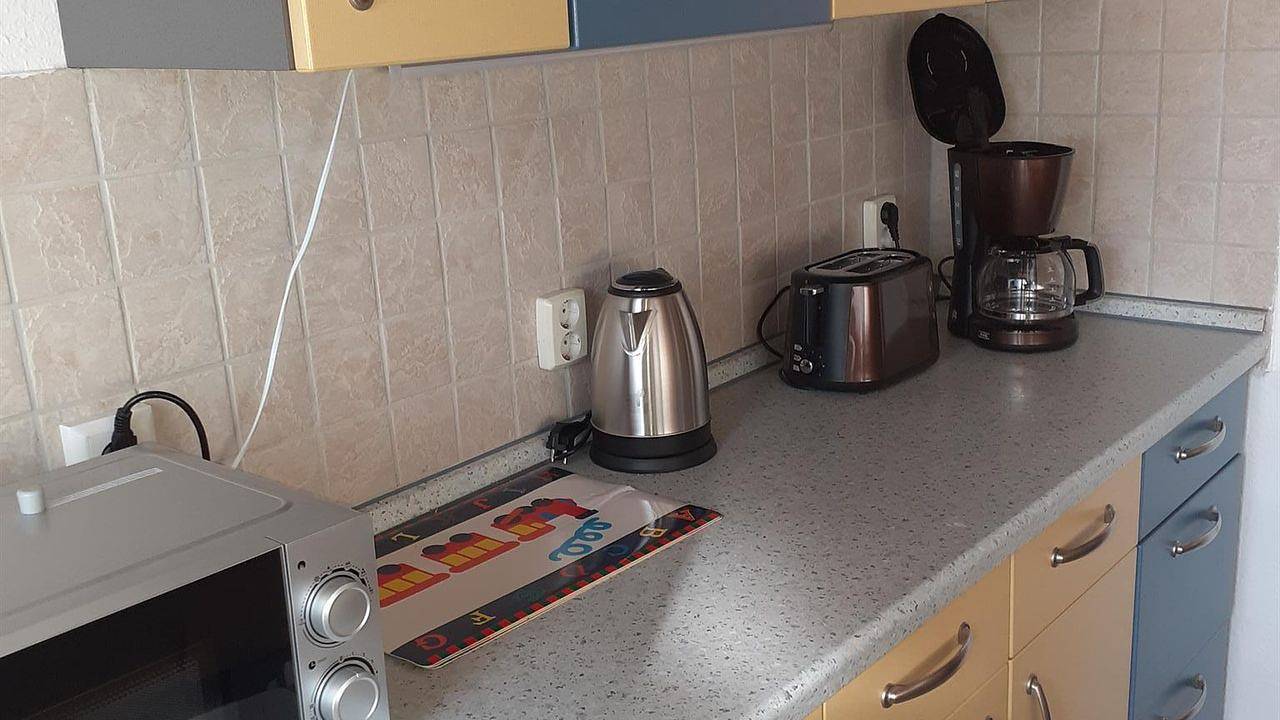 Ganze Ferienwohnung, Ferienwohnung für 3 Personen (45 m²) in Zwickau in Zwickau, Chemnitz und Umgebung