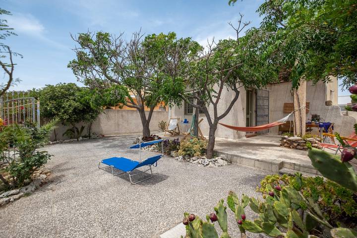 Location de vacances pour 7 personnes, avec jardin à Porto Cesareo - 4