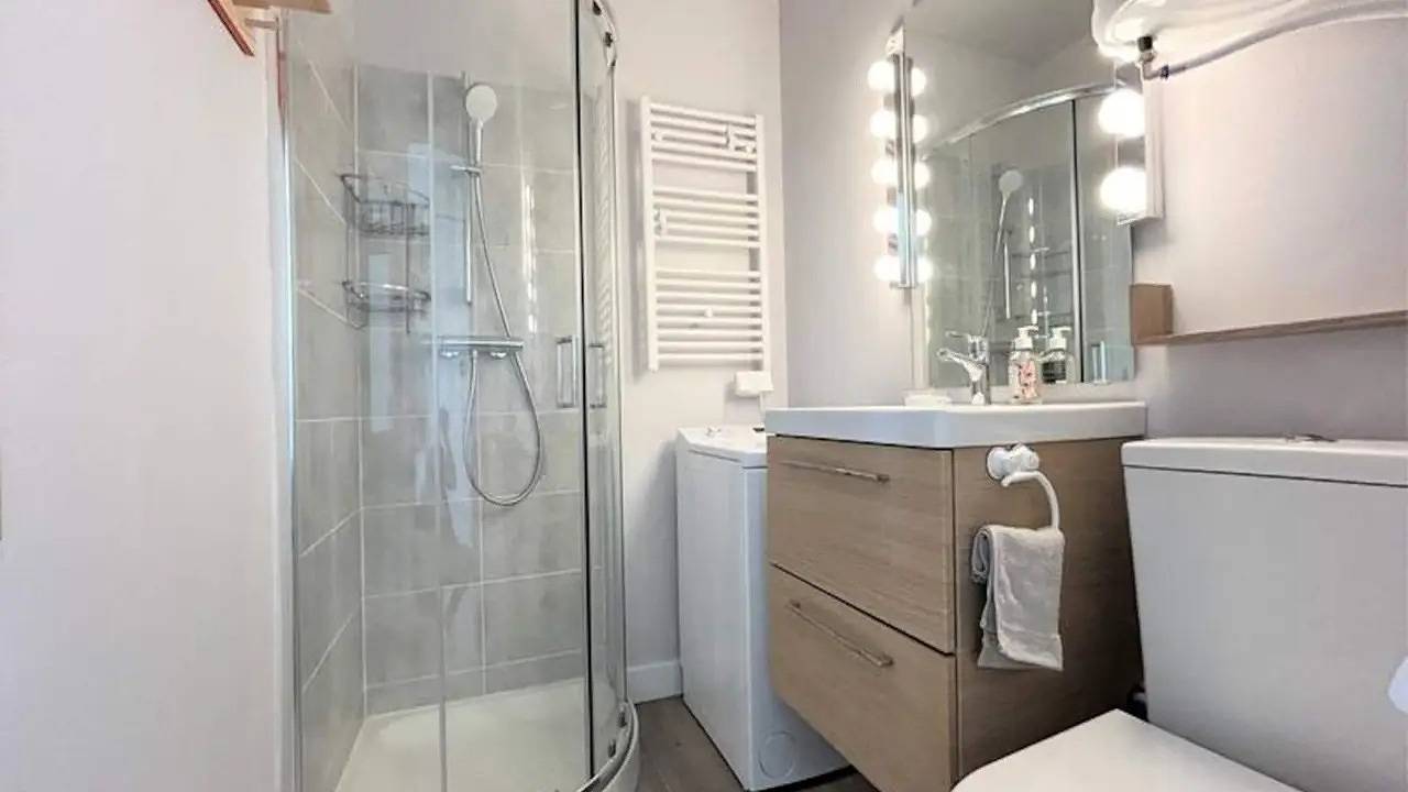 Apartamento vacacional entero, Ferienwohnung für 2 Personen (40 m²) in Gréoux-les-Bains in Gréoux-les-Bains, Alpes de Alta Provenza
