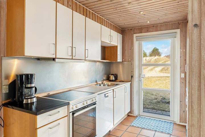 Ferienhaus für 8 Personen, mit Balkon/Terrasse und Whirlpool sowie Terrasse und Sauna in Filsø See - 3