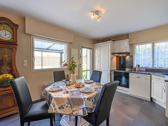 Location de vacances pour 4 personnes, avec terrasse et jardin dans Kerhostin - 4