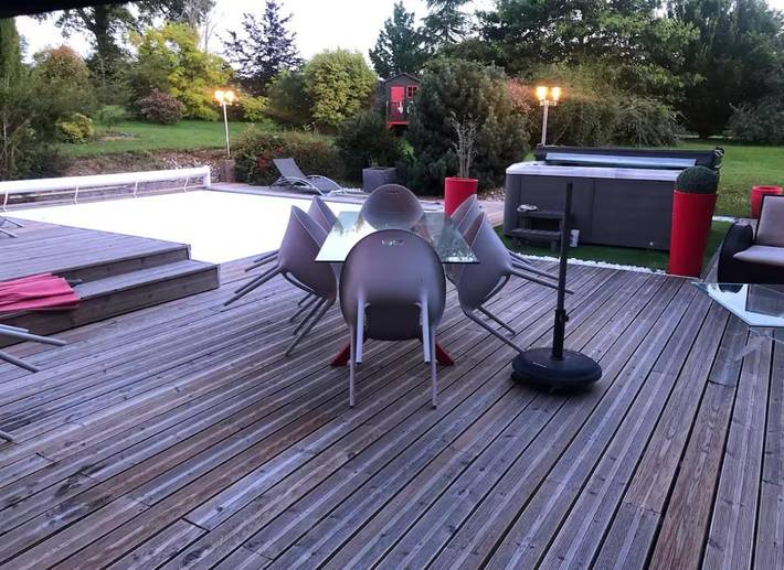 Maison de vacances pour 12 personnes, avec jacuzzi ainsi que jardin et piscine dans Allier - 2