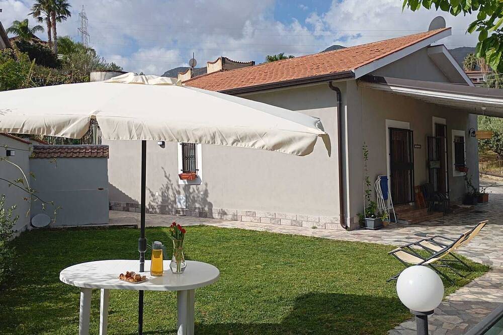 Villa per 7 Persone in Trabia, Provincia di Palermo