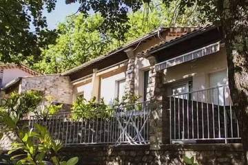 Camping pour 4 personnes dans Gorges de l’Ardèche