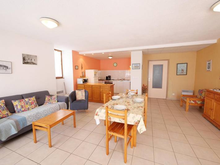 Gîte pour 4 personnes, animaux acceptés à La Beaume