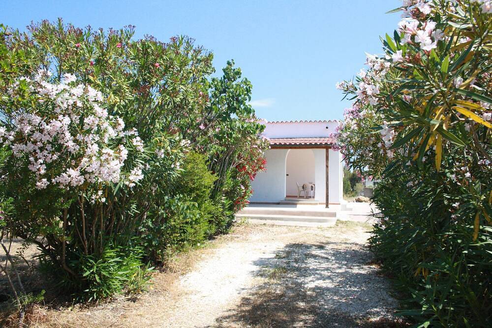 Agriturismo per 6 Persone in Cala Liberotto, Orosei