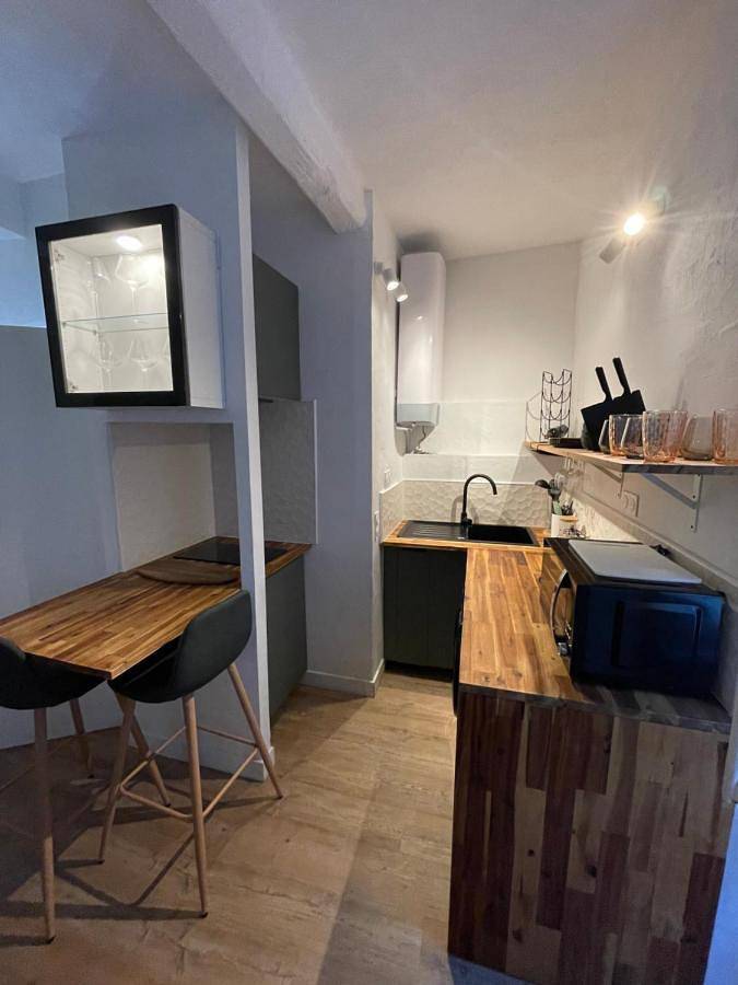 Gîte pour 4 personnes, avec vue dans Office de Tourisme de la Ciotat - 2