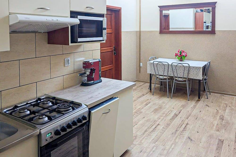 Ganze Wohnung, Schöne Ferienwohnung in Chmielno mit Wlan in Chmielno