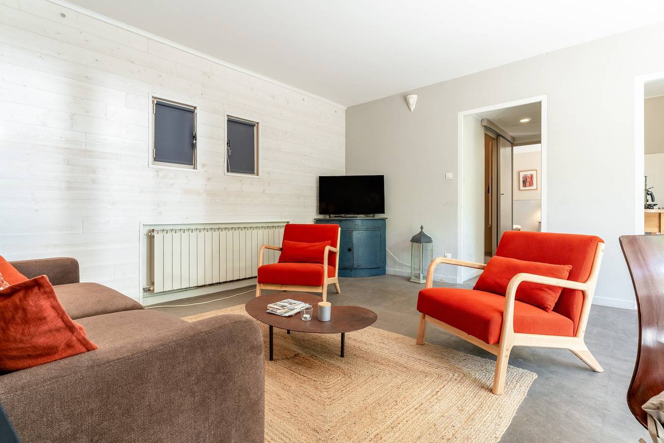 Holiday Home 'Renoir - Mas De Rey' with Private Terrace, Shared Garden and Wi-Fi in Arpaillargues-et-Aureillac, Nimes region