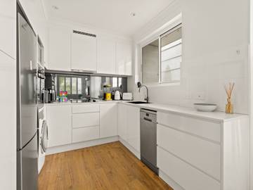 Holiday Rental for 5 People in Manly (Sydney), New South Wales, Photo 2