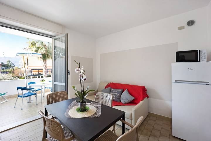 Gîte pour 4 personnes, avec jardin à Loano - 4