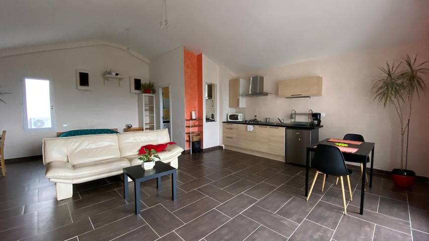 Appartement de vacances pour 2 personnes, avec jardin et vue