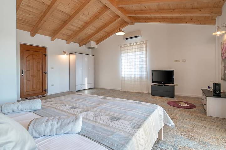 Villa mit Schwimmbad,500 m vom Meer,Top Lage,Grill,Waschmaschine,Geschirrspüler in Grad Vodnjan, Südküste Istrien