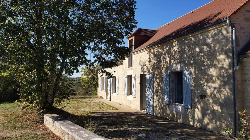 Gîte pour 6 personnes, avec terrasse à Estivals