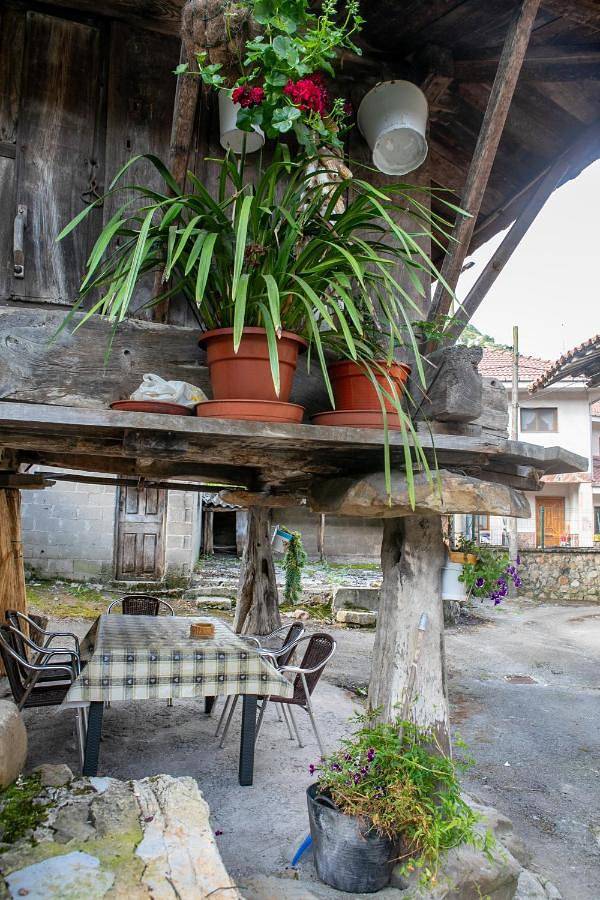 Casa rural para 7 personas, con vistas y balcón en Nalón - 4