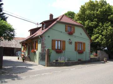 Gîte pour 9 personnes, avec jardin, animaux acceptés à Issenheim