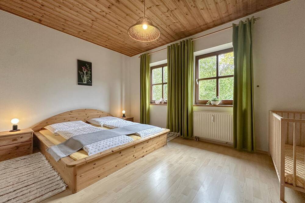 Ganze Wohnung, Ferienwohnung in Alleinlage im Oberpfälzer Wald in Schönsee, Naturpark Oberpfälzer Wald