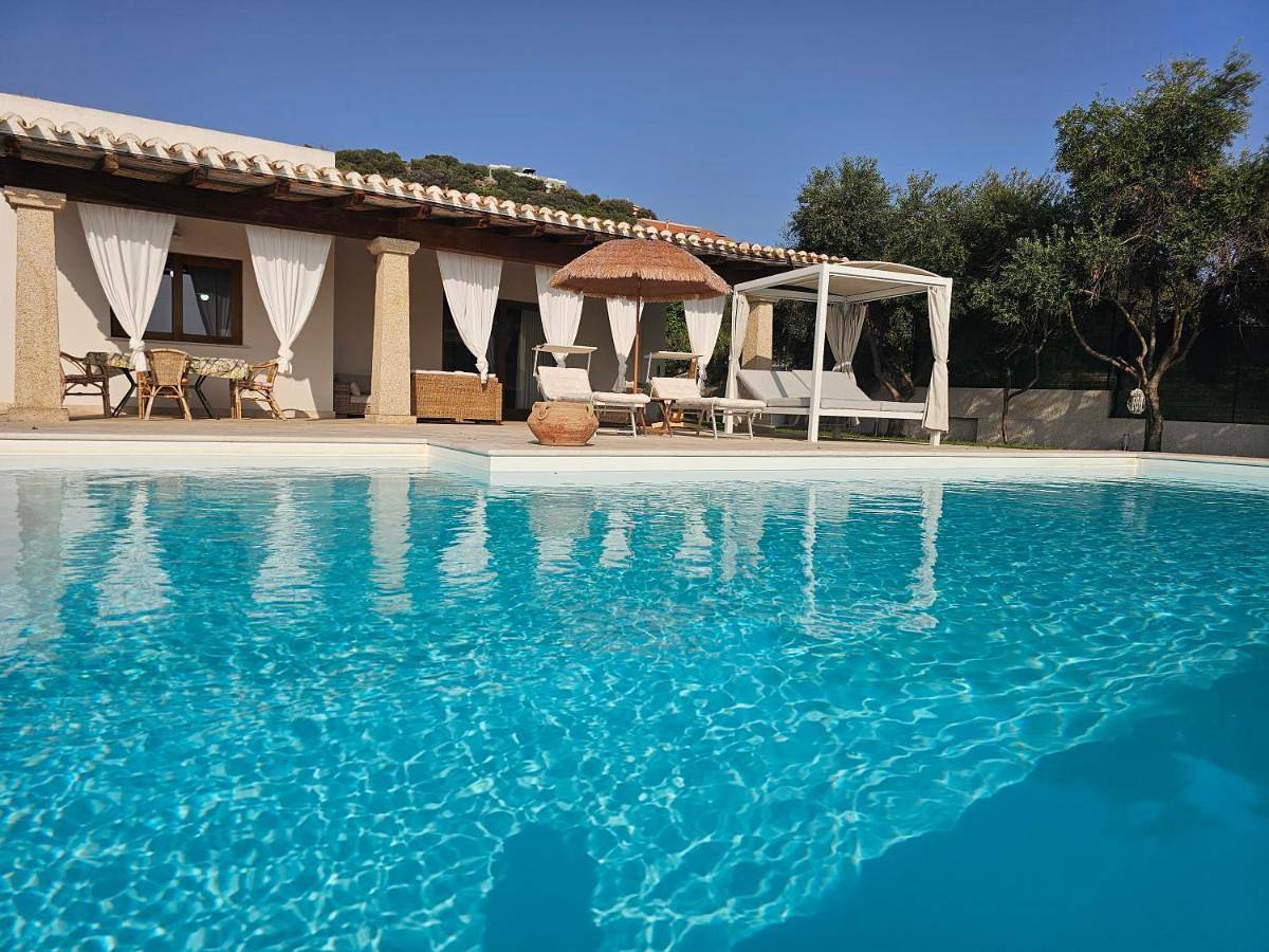 Villa with Private Pool in Capitana, Quartu Sant'Elena