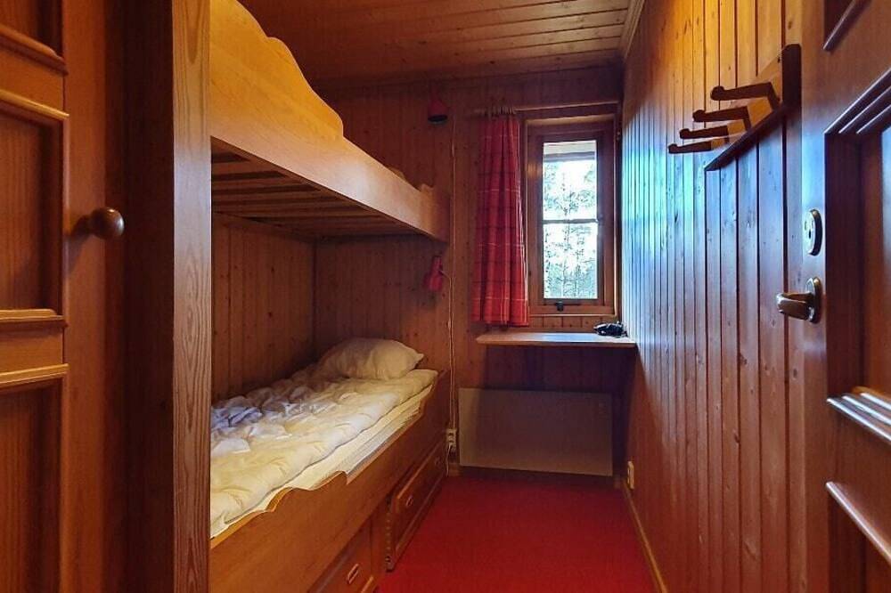 Sauna | Wi-Fi | Terrace | Wood stove | Cable Tv in Lofsdalen, Härjedalen