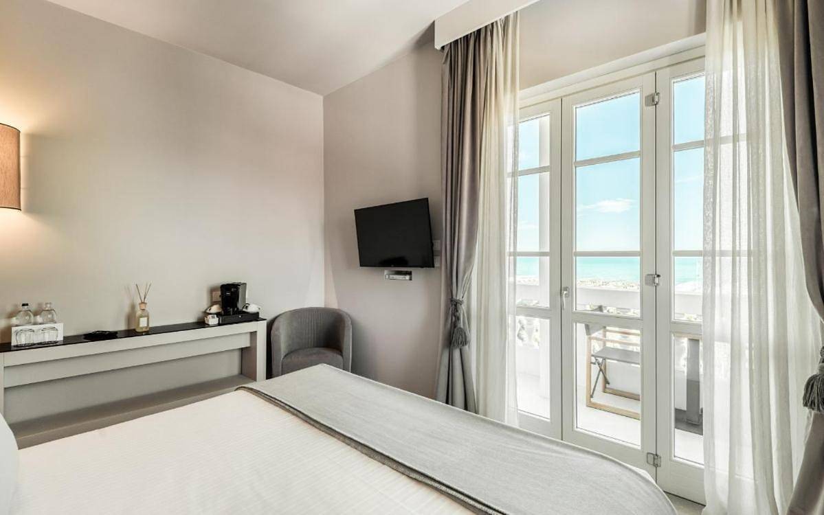 Villa Grey in Forte dei Marmi, Italiaanse Rivièra