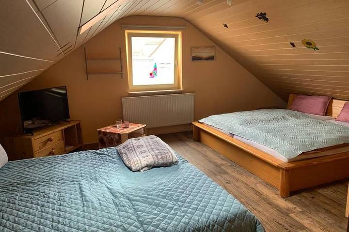 Ferienwohnung für 7 Personen, mit Balkon und Ausblick in Abtsteinach - 3