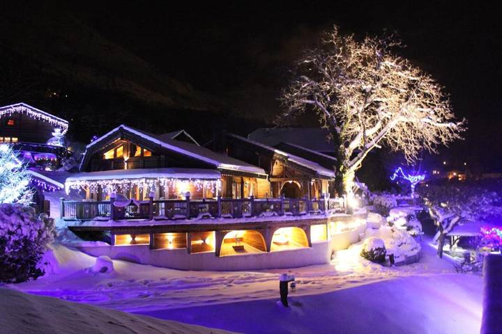 Chalet pour 12 personnes, avec Jacuzzi et Terrasse ainsi que Sauna et Vue à Passy